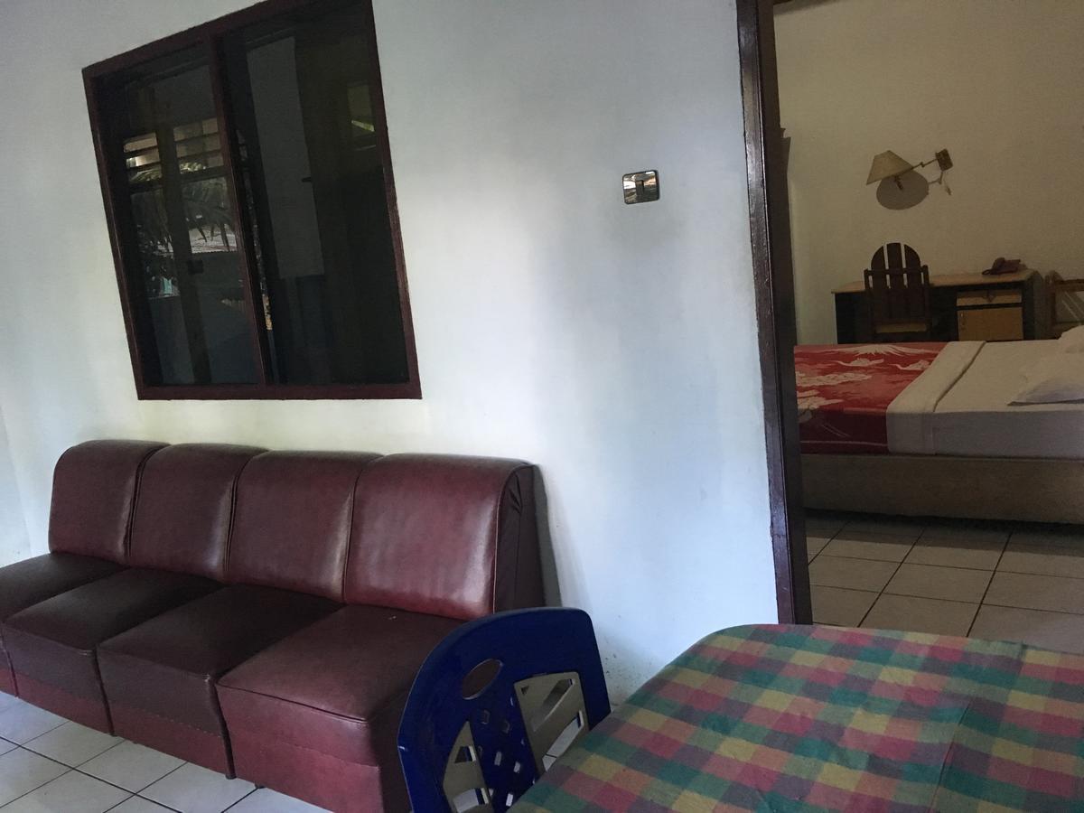 Tamasya Garden Hotel Kotamobagu Екстериор снимка