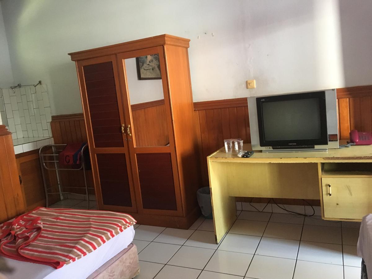 Tamasya Garden Hotel Kotamobagu Стая снимка